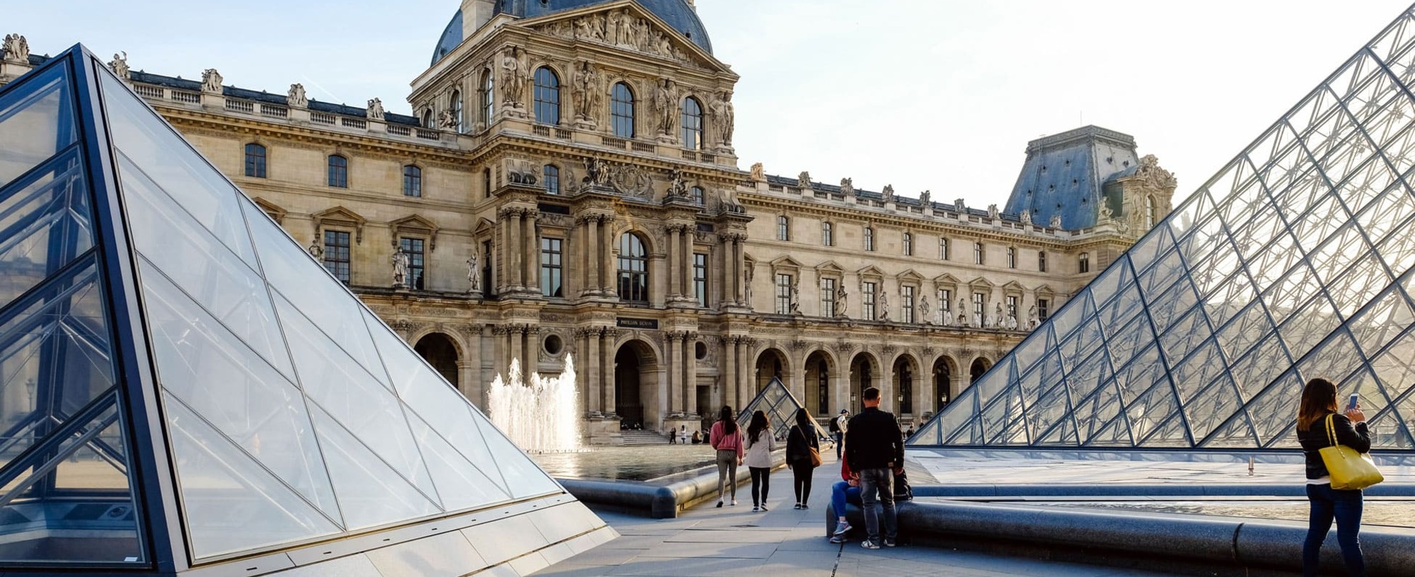 <div id="carrousel_content">
<div class="content">
<div class="title">
<h1>Private tours in France<br />
with expert guides</h1>
</div>

<div class="desc">All our tours are a unique opportunity to enjoy Paris &amp; France and will help your follow your own interest at your place.</div>

<div><a class="btn btn-white btn-gen mt-4" href="/category/all-tours" style="font-size: 1rem;text-transform: none; border: none;">Discover our tours</a></div>
</div>
</div>
